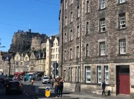 Grassmarket studio-Close to Castle & Royal mile