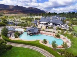 Luxury Lodge 5D, Pearl Valley Golf Estate