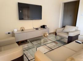 Appart meublé moderne WIFI,TV - Omnisports, Fouda, hotel a Yaoundé