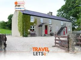 5BR Farmhouse By Travel Lets Holiday Rentals Donegal