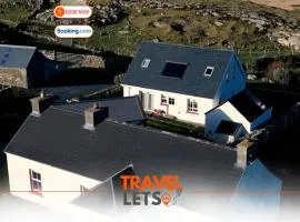 2BR Cottage By Travel Lets Self Catering Accommodation Donegal With Sea View