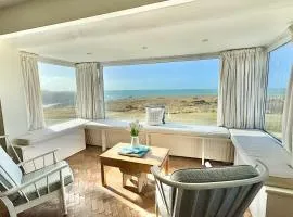 TY CAMP- 4 BED SEA FRONT - RAVENSPOINT ROAD