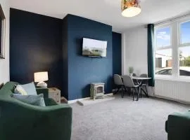 2 Bed Cottage with Garden & Stunning Field Views