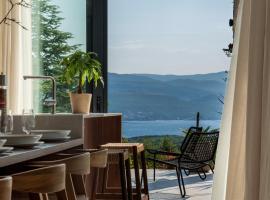Villa 3S House Krk with panoramic view and heated pool, hotel u gradu Polje