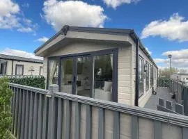 JLUX Lodges