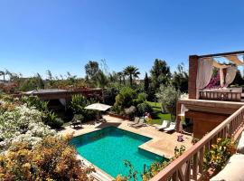 Villa Socar - Heated pool - Padel - Marrakech, hotel v destinaci Najem