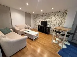 Apartamento centro de Ribeira con WIFI by Cristian&Tamara"alquileres"