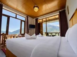Mount Manali ,The Cozy stay among peaks