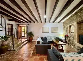 Calvario Townhouse by rentavillamallorca
