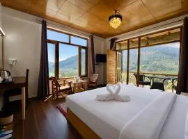 Mount Manali ,The Cozy stay among peaks