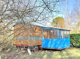 Blue : La Roulotte du Médoc