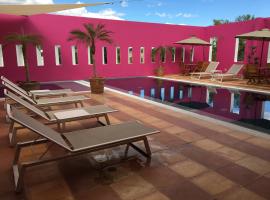 Hotel Boutique Casareyna, hotel con tinas de hidromasaje en Puebla