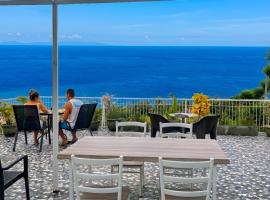 Arirang Sea View Homestay, Hotel in Senggigi