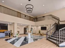 B&B HOTEL Jacksonville Airport - Newly Renovated!