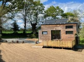 La Tiny des Prés, hotel a LʼAbsie