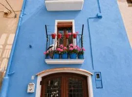 THE BLUE HOUSE OF THE COSTA BRAVA Arlet s corner