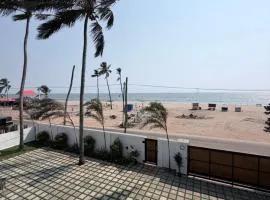 LAGUNA BLU beach villa