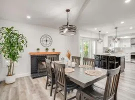 Long-Term Stay in Corona! Home with Community Perks