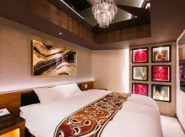 HOTEL CHANCE SAGA -Adult only- LOVE HOTEL