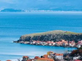 Vila Du Lac Blue