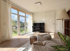 HOUSE CAMELIA - Stilvolles, großzügiges 2-Zimmer-Apartment, hôtel à Irrel