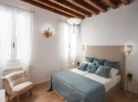 Ca del Mar Venice Luxury Apartments