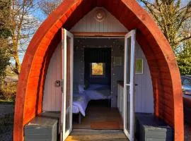 Little Green Glamping Pod