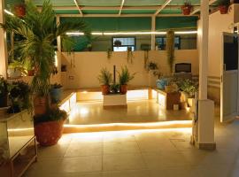 Kasotiya Mansion Homestay, hotel i Surūrnagar