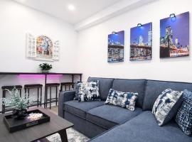 Hoboken Getaway - 15 Minutes To NYC - Walk To Transit - Great Location, Hotel in Hoboken