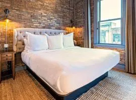 124 Lofts - Downtown Dundee - Walk to Dining