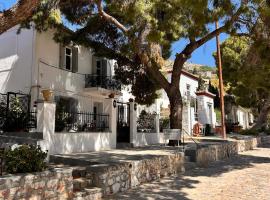 Piteoussa Plus Hydra, hotel in Hydra