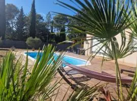 Une villa en Provence, calme, piscine, climatisation, wifi