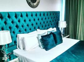 Villa Boutique by Cobra, hotell sihtkohas Vila de Rei