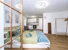 Signature Suite - "Ètè" Aosta City Center