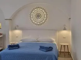 Le Stanze a Le Castella sul mare Camere nuove in stile mediterraneo