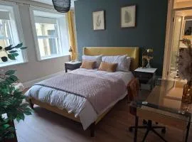 Two bed Seaside retreat