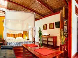 Uva Blue Villas - Villa 2 - Modern 1 Bed Villa - Private Garden