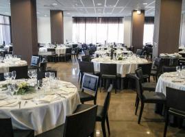 Sercotel Hola Tafalla, hotel v mestu Tafalla