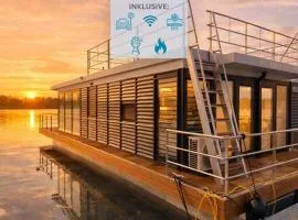 Floatinghouse Bakerman