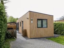 Chalet met hottub & omheinde tuin Zeeland VP090