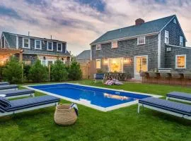 Luxury Nantucket Estate Heated Pool & Hot Tub