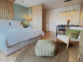 Stadtjuwel I 2 King-Size-Betten I Balkon I ruhige Lage I 6 Min zum See, hotel en Gunzenhausen