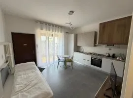La casa di Angela monolocale con giardino