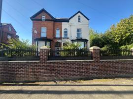 Hendham House - Near Etihad Stadium, CoOp Live Arena, AO Arena, Piccadilly Train Station & Manchester City Centre โรงแรมในแมนเชสเตอร์