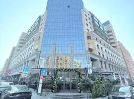 Republic square LUXURY with balcony
