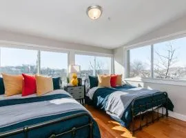 Boston Apartment near T