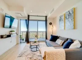 Stylish Open Concept Suite in Central KW