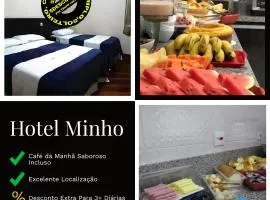 Hotel Minho SP - Melhor Opção do Centro - Café da Manhã Incluso - Próximo do Metrô, 25 de Março e Brás - 10 Min do Allianz Parque, 11 Min do Expo Center Norte e 15 Min do Protagon no Pro Magno