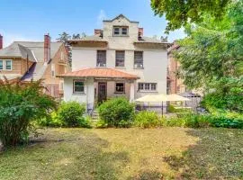 Walkable Schenectady Getaway 2-Unit Campus Hub
