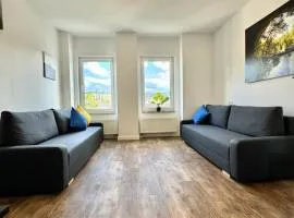 Central Apartment in Elberfeld City View for 4 Guests